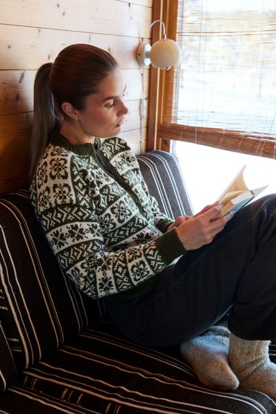 471 Hyttekofta til dame garnpakke